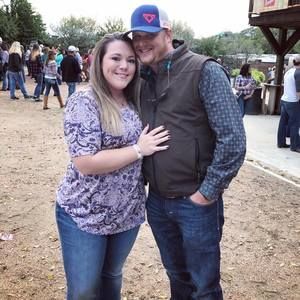 Meet your Posher, Lyndsie